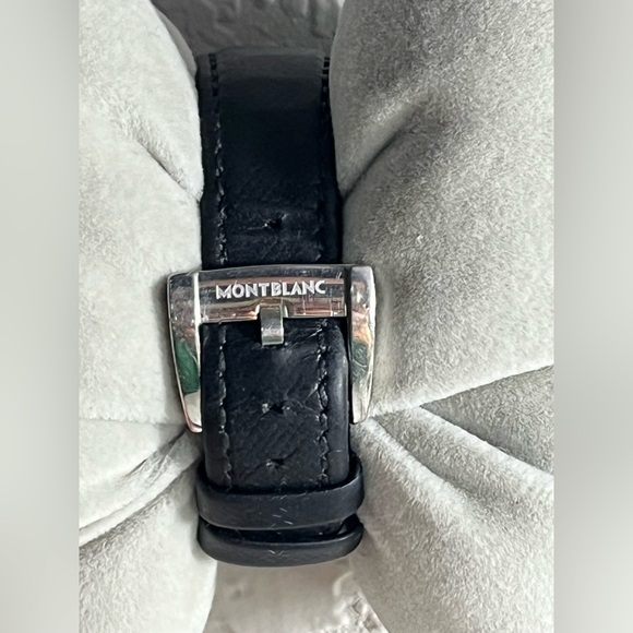 MontBlanc Profile Elegance 7077 ladies Watch